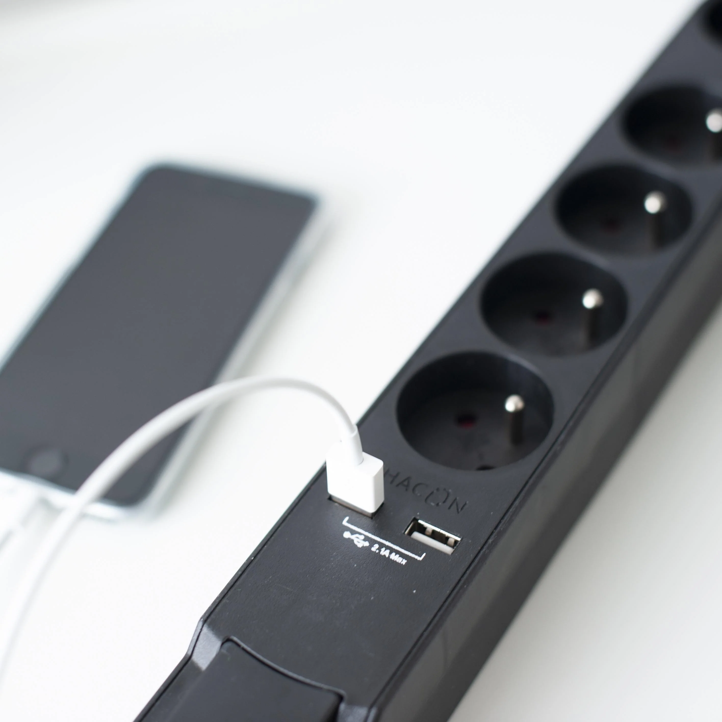 Thumb 4